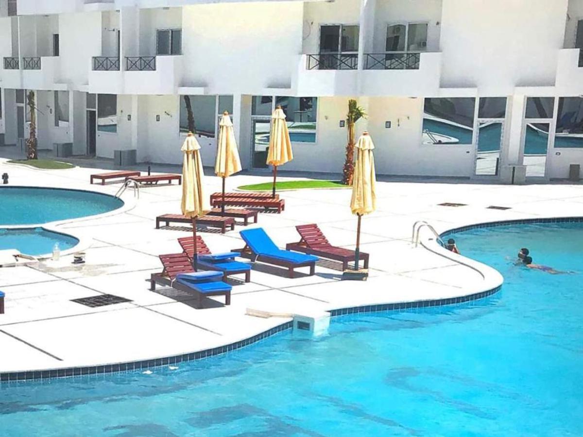 Apartment Dolcezza Near The Sea Redsealine 후르가다 외부 사진